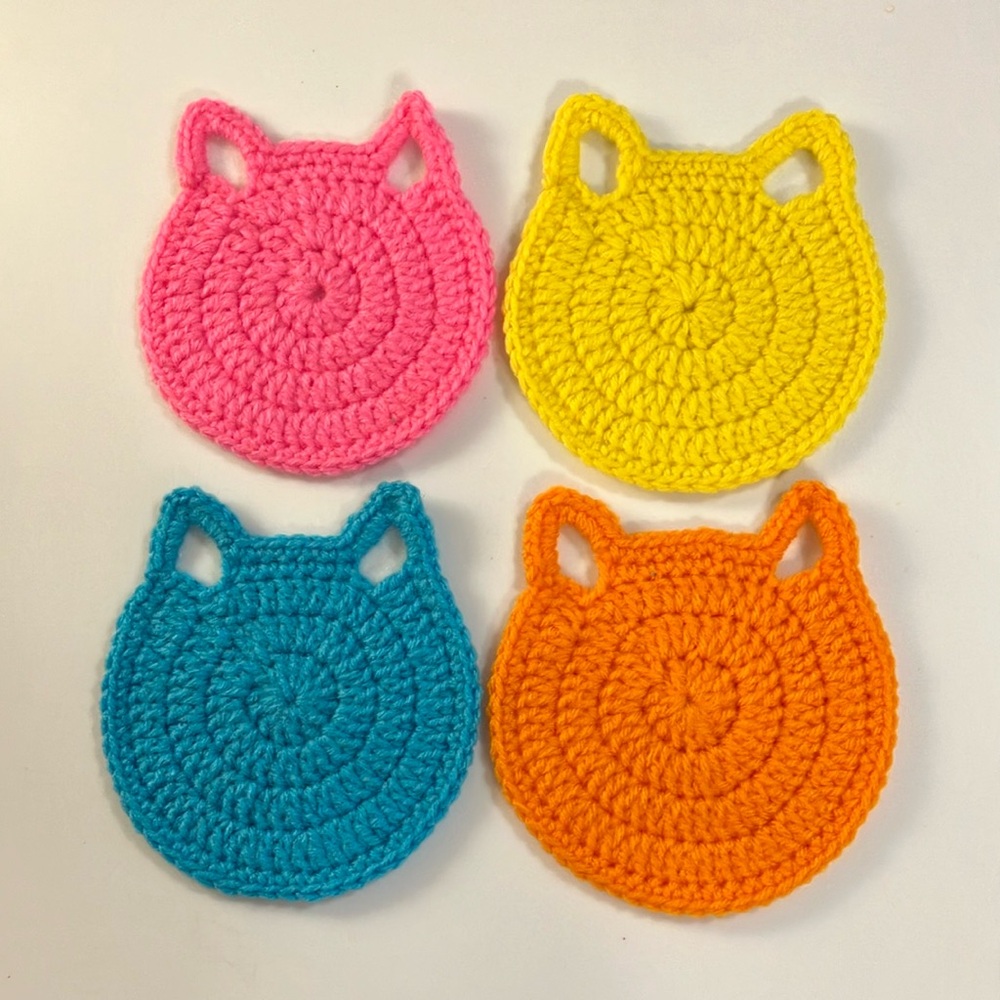 NWOT Colorful Crochet Cat Coasters Set - Picture 2 of 6
